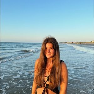 Meet your Posher, Sidney